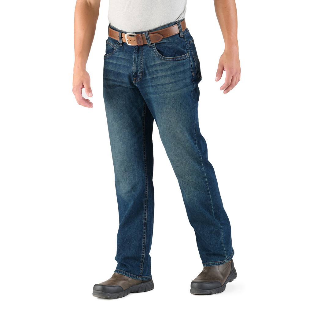 P622GRA Highland Flex Relaxed Fit Bootcut Jean - Granite - Berne